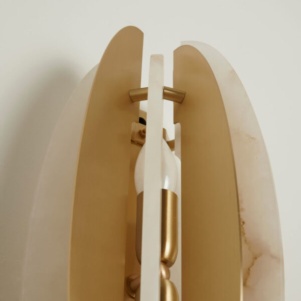 Helios Wall Sconce in Brass and Alabaster - Image 4